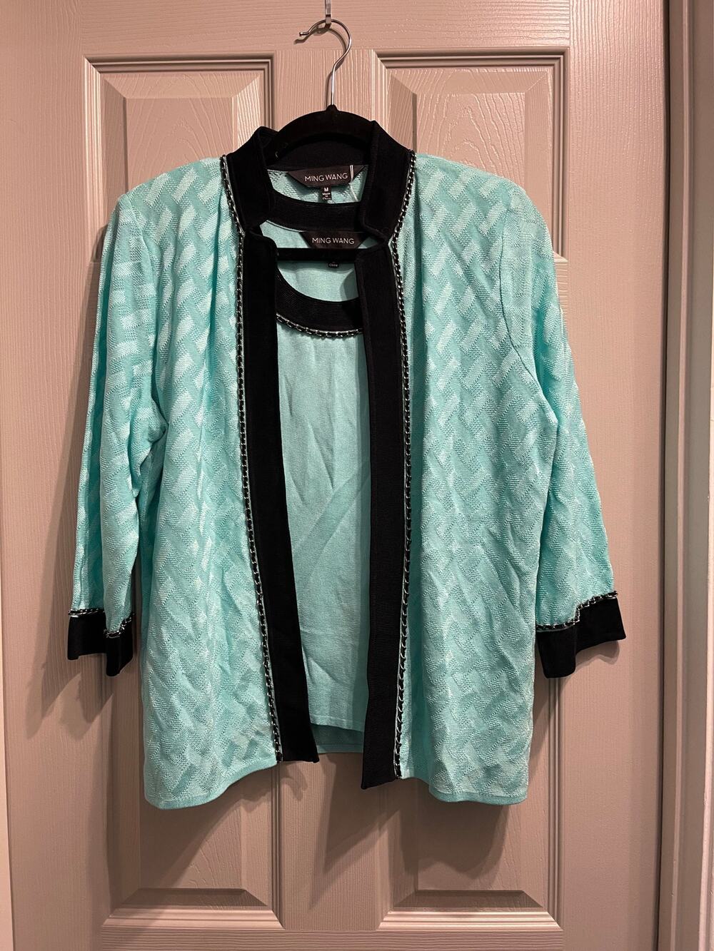 #W20 PRE-LOVED Ming Wang 2 piece tank and cardigan set Size Medium